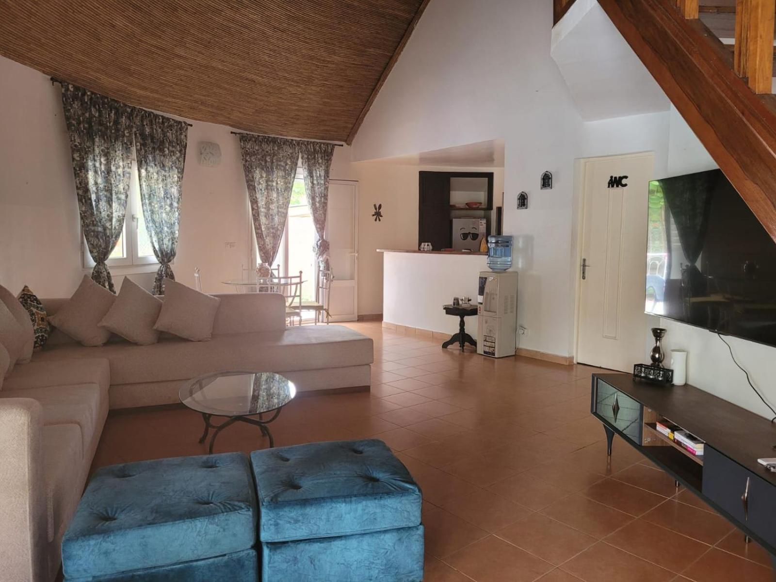 Villa Bord De Mer Avec Piscine Sali Tapé Eksteriør bilde